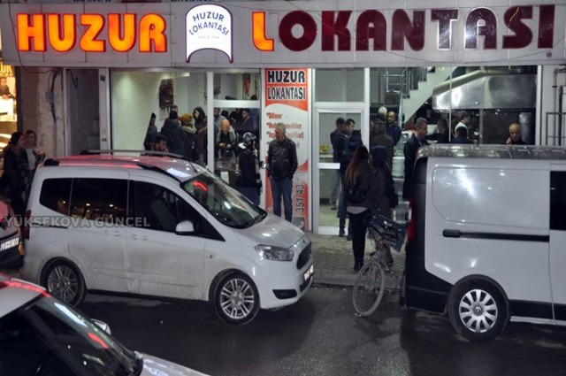 HUZUR LOKANTASI - Acısıyla, tatlısıyla, iyisiyle kötüsüyle bir yıl daha geçti. Hoş geldin yeni yıl. Mutlu yıllar