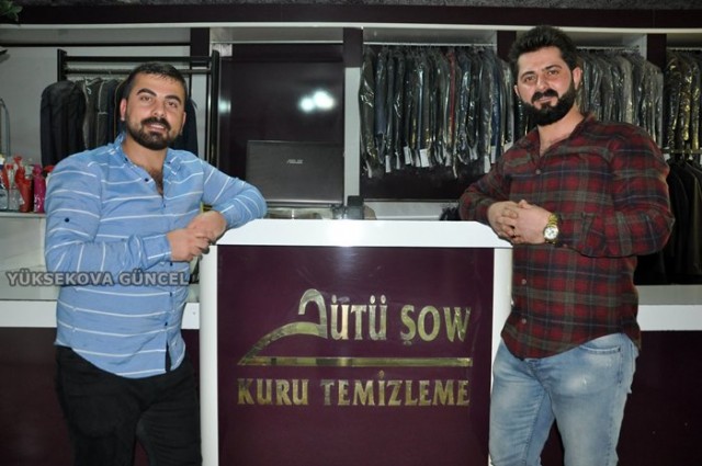 ÜTÜ ŞOV KURU TEMİZLEME - SAMİ - VEDAT - SEDAT DARA - Yeni yılını tüm yüreğimle kutlar daha nice yıllar sağlıkla başarıyla sevdiklerinle birlikte görmeni ve geçirmeni dilerim.