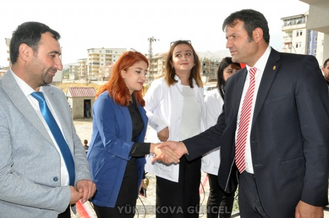 Yüksekova'da Özel Bilim Anadolu Lisesi Açıldı