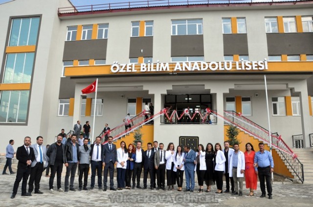 Yüksekova'da Özel Bilim Anadolu Lisesi Açıldı