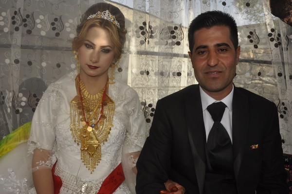 AYŞİN & SEYFİ RENDA