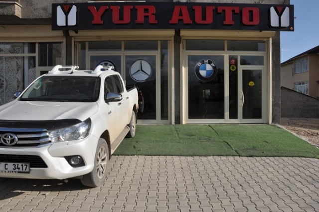 YUR - AUTO

Yüzünüzün ve gönlünüzün güldüğü huzur dolu bir bayram dileğiyle, Ramazan Bayramınız kutlu olsun.