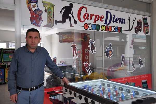 CARPE DİEM - İSMAİL

Ramazan Bayramınız mübarek, yüreğiniz umutlu, ömrünüz bahtlı ve yuvanız bereketli olsun. Nice huzur ve sevgi dolu bayramlara...