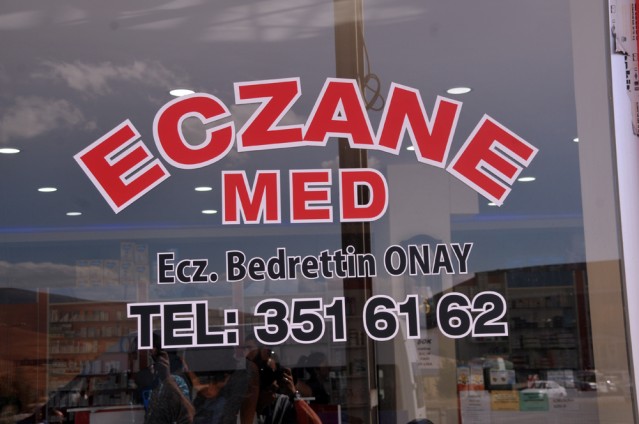 MED ECZANESİ BEDRETTİN ONAY

Hepimizin Kurban Bayramı kutlu olsun…