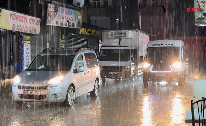 Meteoroloji Hakkari ve İlçelerini Uyardı: Aniden Bastıracak