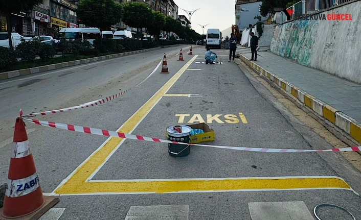 Şemdinli’de Taksi Durakları Düzene Giriyor