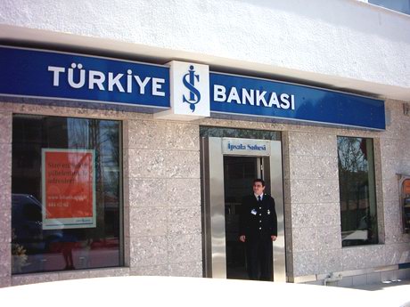 İŞ BANKASI YÜKSEKOVA'DA ŞUBE AÇTI