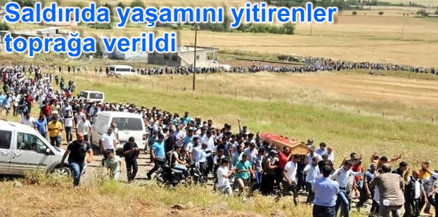 Amed'teki saldırıda yaşamını yitirenler toprağa verildi