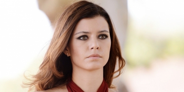 Beren Saat: Şimdi de sosyal medya mahalle baskısı...