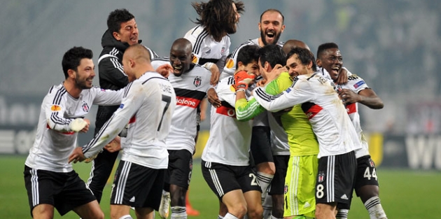 Beşiktaş çeyrek final aşkına!