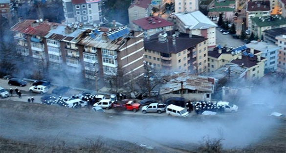 Cerattepe'de sabah yeniden gazlı müdahale başladı