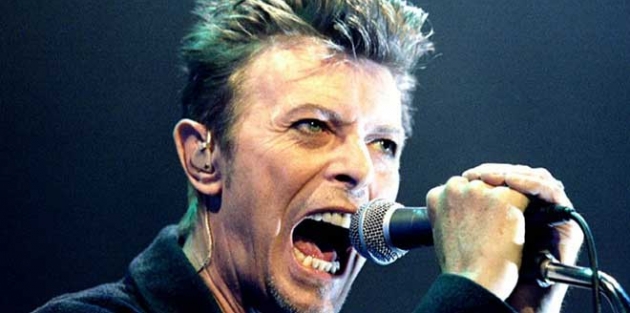 David Bowie yaşamını yitirdi