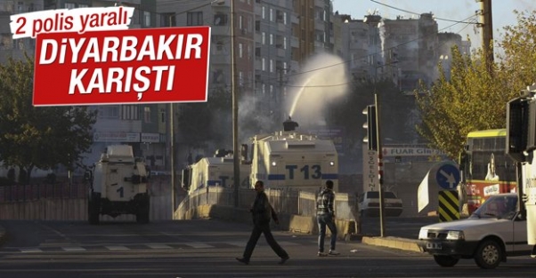 Diyarbakır karıştı: 2 polis yaralı