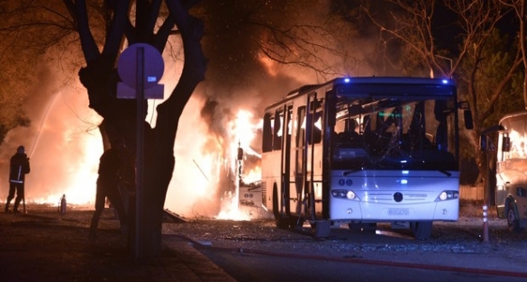 Dünya Ankara'daki patlamayı böyle gördü