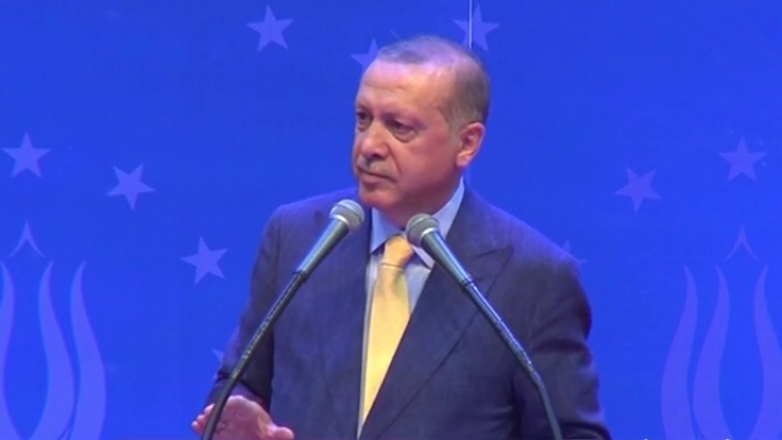 Erdoğan: Cumhurbaşkanı adayları denizdeki balıklar gibi