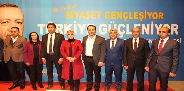 Hakkari Ak Parti gençlik kongresi yapıldı