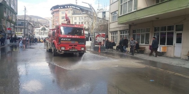 Hakkari belediyesinden bahar temizliği