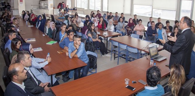 Hakkari üniversitesi Oryantasyon programı düzenledi