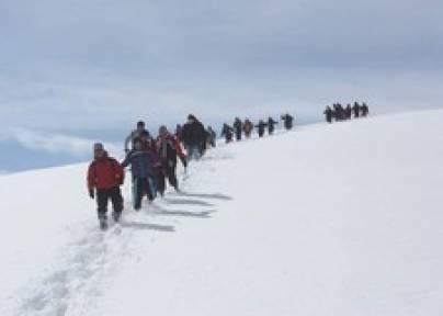 Hakkari'de Kış Doğa Yürüyüşü Başladı