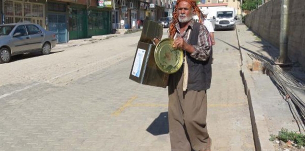 İş bulamadı, Suriyelileri böyle protesto etti