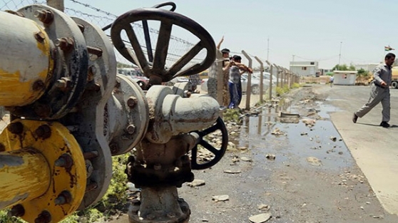 'IŞİD petrolü Türkiye'ye satılıyor'