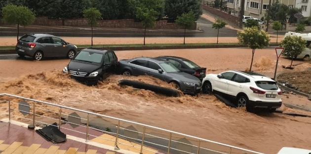 Kahramanmaraş'ta sel: Anne ve 2 çocuğu hayatını kaybetti