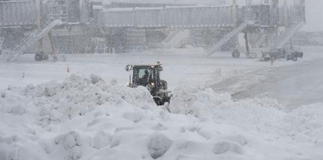 Kar fırtınası ABD'de 20 kişinin ölümüne yol açtı