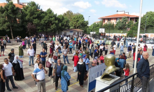 Liselere girişte bu yıl ilk kez uygulanan merkezi sınav başladı