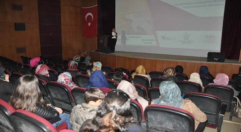 “Madde kullanım riski ve Madde bağımlılığı”  adlı seminer