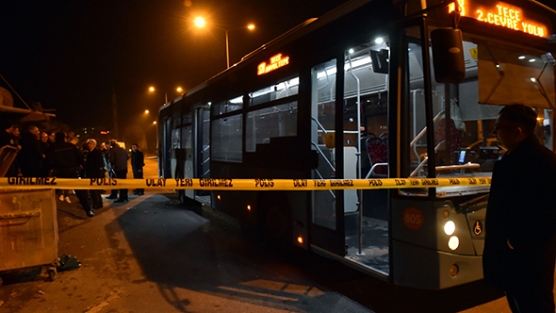 Mersin'de belediye otobüsüne molotof kokteyli saldırısı: 3 yaralı