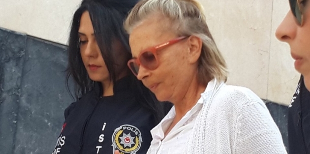 Nazlı Ilıcak kendini Erdoğan'la savundu