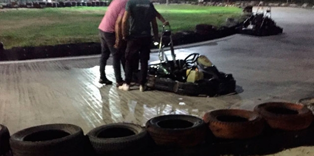 Saçları go-kart lastiğine dolanan kadın ağır yaralandı