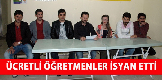 Şemdinli'de Ücretli Öğretmenler İsyan Etti