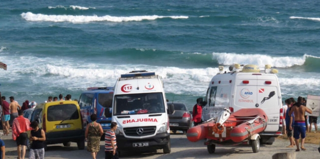 Şile'de olumsuz hava koşulları nedeniyle denize girmek yasaklandı