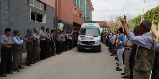 Silopi'de katledilenlerin cenazesi memleketlerine uğurlandı