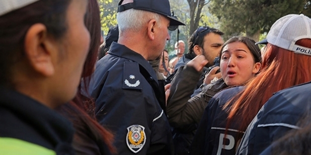 Soma davasının ilk duruşmasında salon karıştı, polis müdahale etti