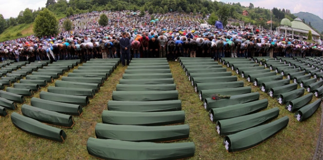 Srebrenitsa katliamıyla ilgili 7 kişi tutuklandı