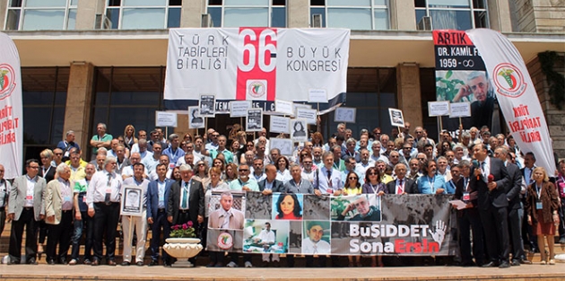 Tabipler Birliği sağlıkta şiddeti protesto etti