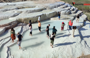 Pamukkale değil Başkale travertenleri