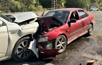 Yüksekova - Doski Vadisinde Kaza: 8 Yaralı