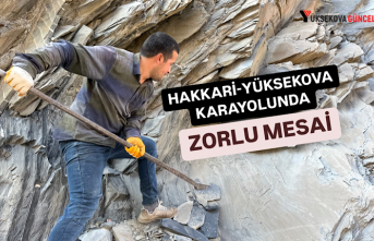 Hakkari-Yüksekova Karayolunda Zorlu Mesai