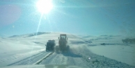 Erzurum'da Kar Ve Tipi Hayatı Felç Etti