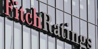 Fitch Türkiye’nin kredi notunu düşürdü, görünümünü negatife çevirdi