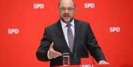 SPD lideri Martin Schulz istifa etti