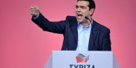 Syriza dar ve orta gelirlilere kısmi af getiriyor