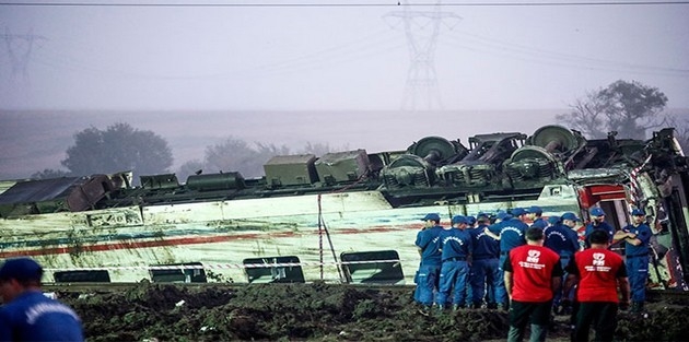 Tren faciasında bilanço ağır: 24 ölü, 318 yaralı