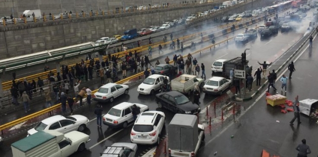 Uluslararası Af Örgütü: İran protestolarında 106 kişi öldürüldü