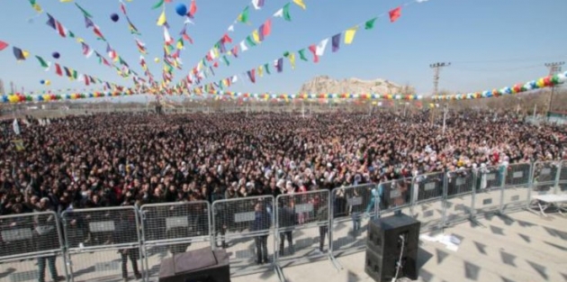 Van 2019 Newroz'u böyle geçti