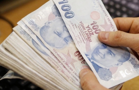 Yaşlıya ücretsiz sağlık hizmeti ve 797 lira maaş