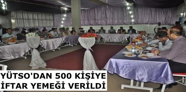 Yüksekova Ticaret Odası'ndan iftar yemeği